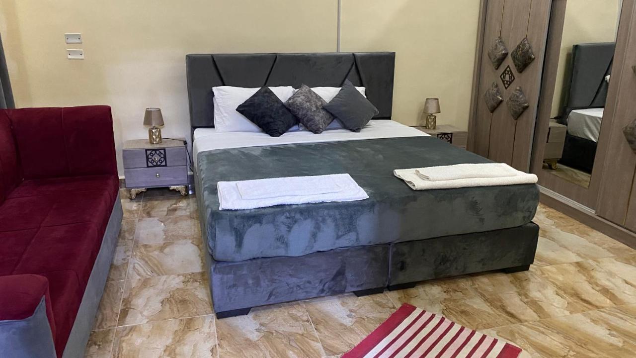 Petra Rose Apartment 瓦迪穆萨 外观 照片