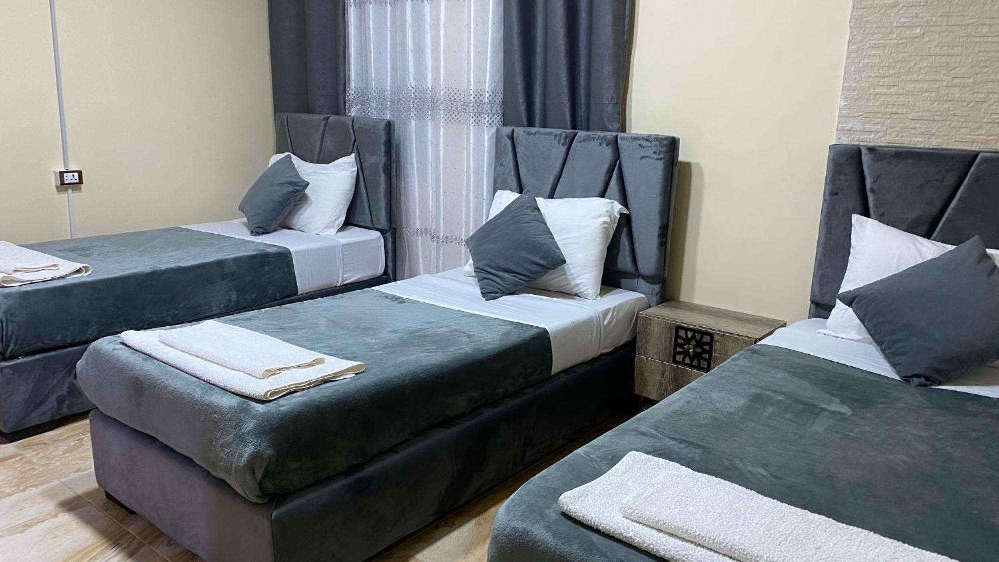 Petra Rose Apartment 瓦迪穆萨 外观 照片