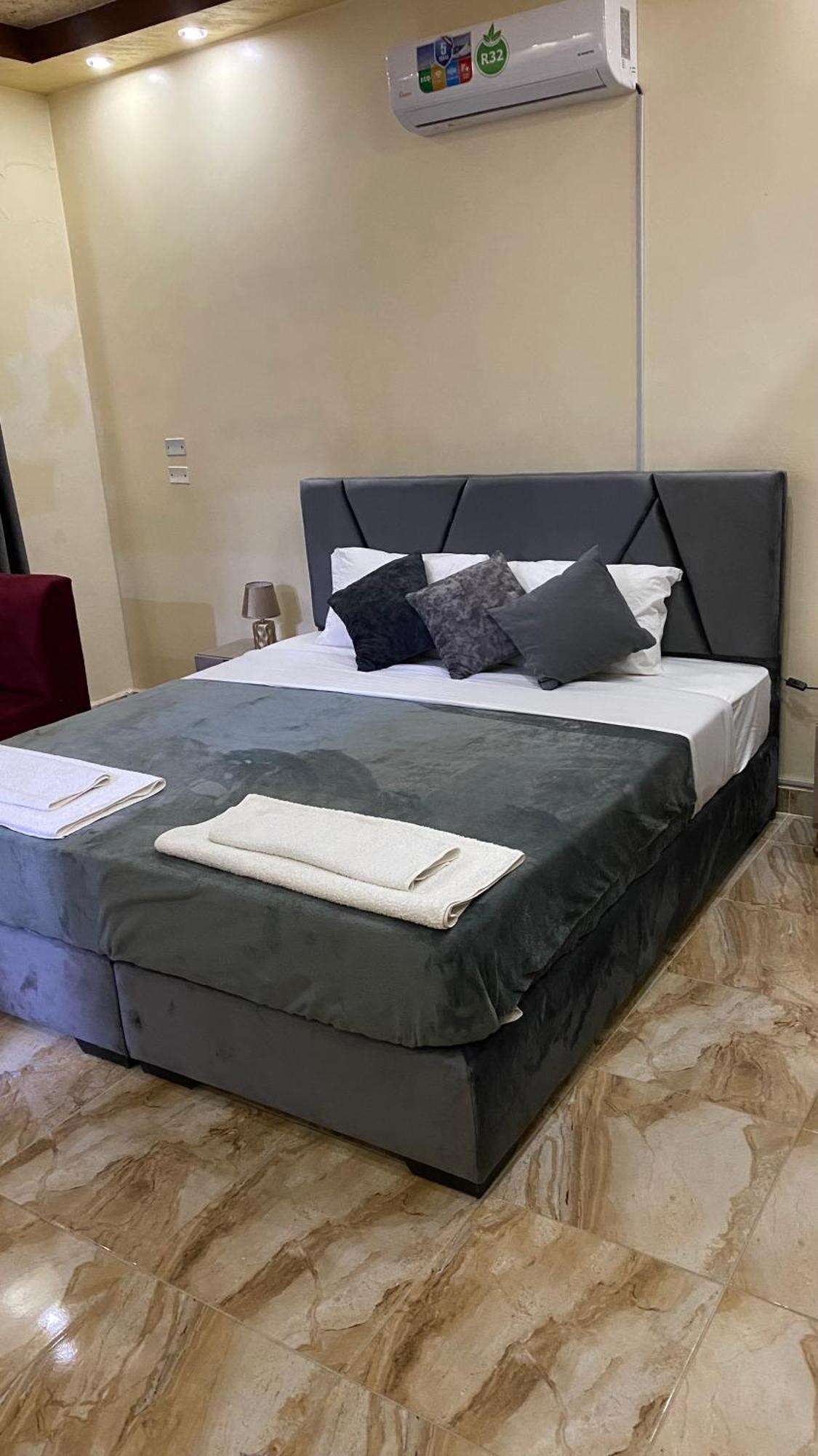 Petra Rose Apartment 瓦迪穆萨 外观 照片